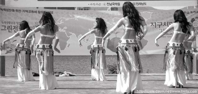 김민경벨리댄스 이미지