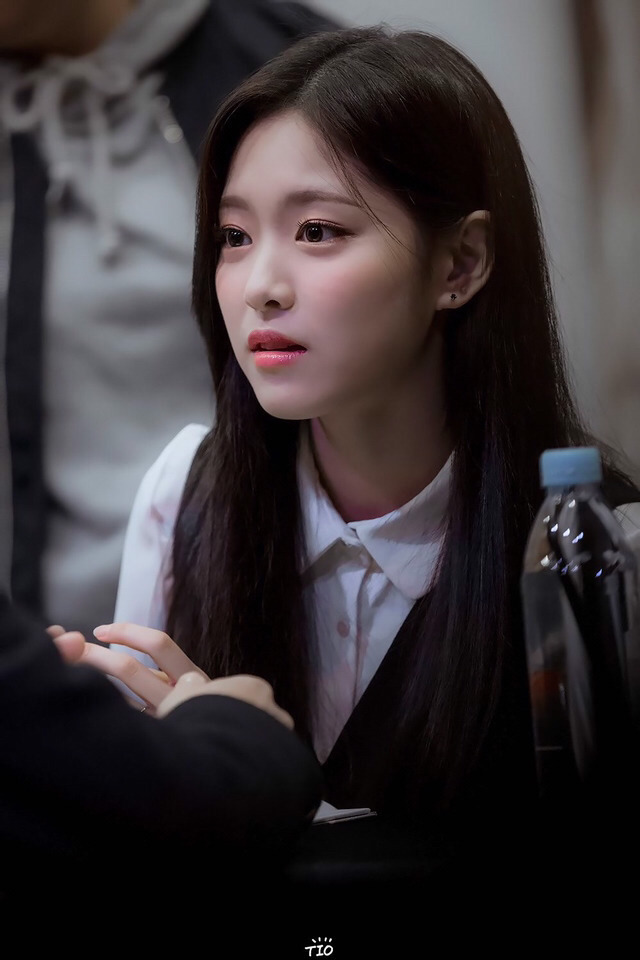 손나은+쯔위 닮은 신인 걸그룹 멤버 | 인스티즈