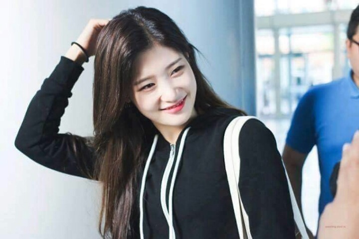 트레이닝복 입은 채연이 | 인스티즈