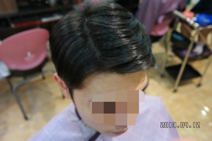 2대8 가르마미용실 이미지