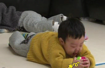 꼬물꼬물 너무 귀여운 이휘재네 쌍둥이 서언이 서준이 움짤 | 인스티즈