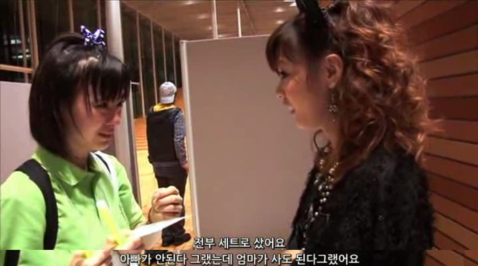 같은 그룹에서 같이 활동하는 멤버를 덕질할 때 일어나는 일.jpg | 인스티즈