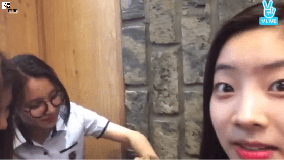 브이앱 급식단.gif | 인스티즈