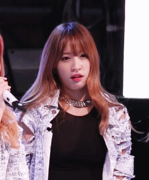 동서울대 축제 EXID 하니.gif | 인스티즈