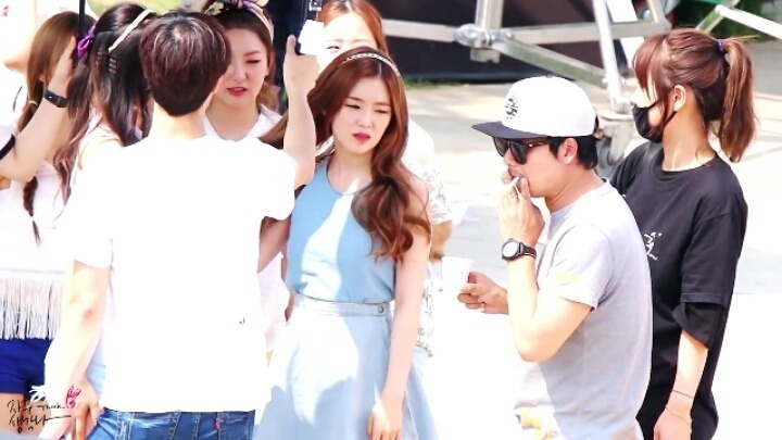 눈빛으로 흡연자 극딜하는 레드벨벳 아이린.jpg | 인스티즈