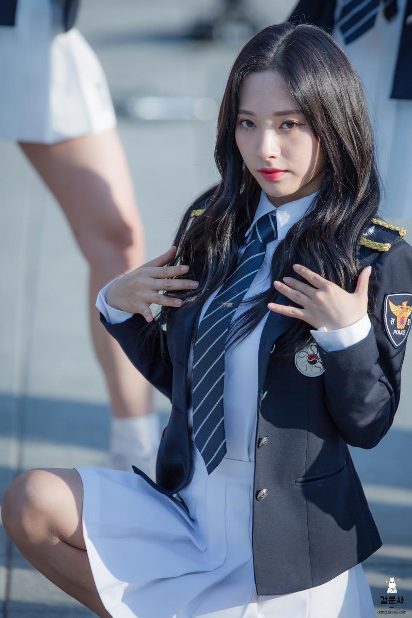 경찰복 입은 우주소녀 보나 | 인스티즈
