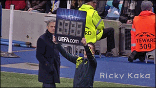 노래방 서비스 시간에 만족하는 손님.jpg | 인스티즈