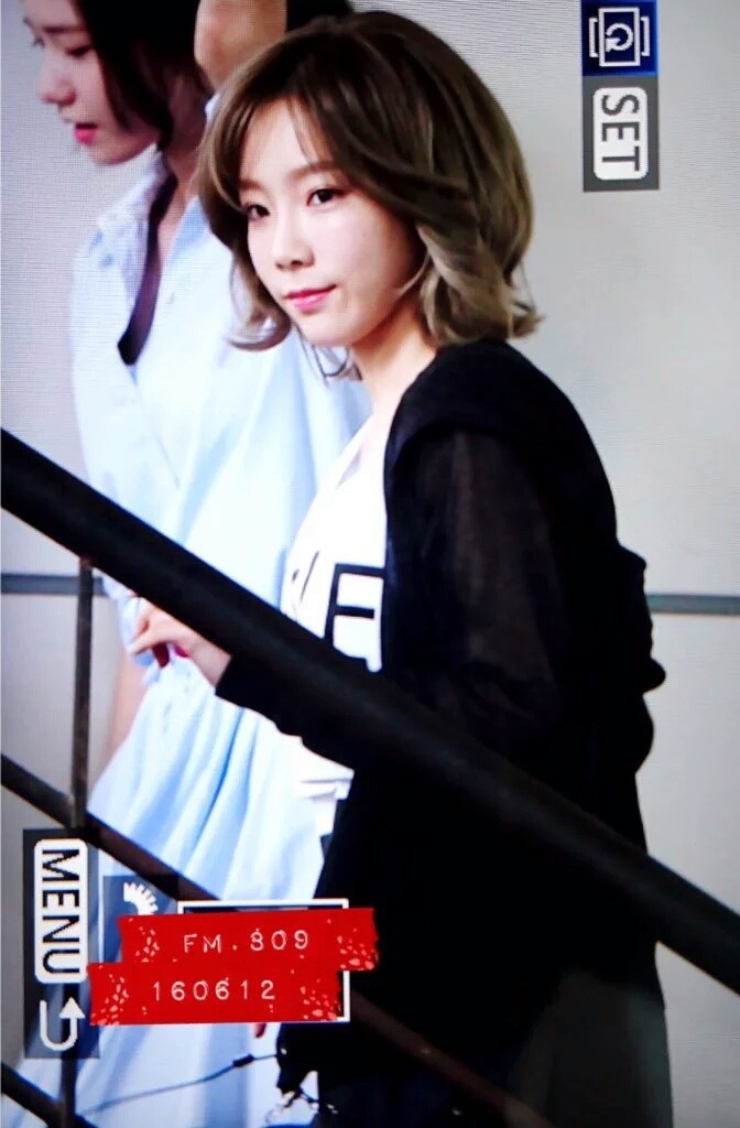 머리스타일 바꾼 오늘자 볼 빵빵 태연.jpg | 인스티즈