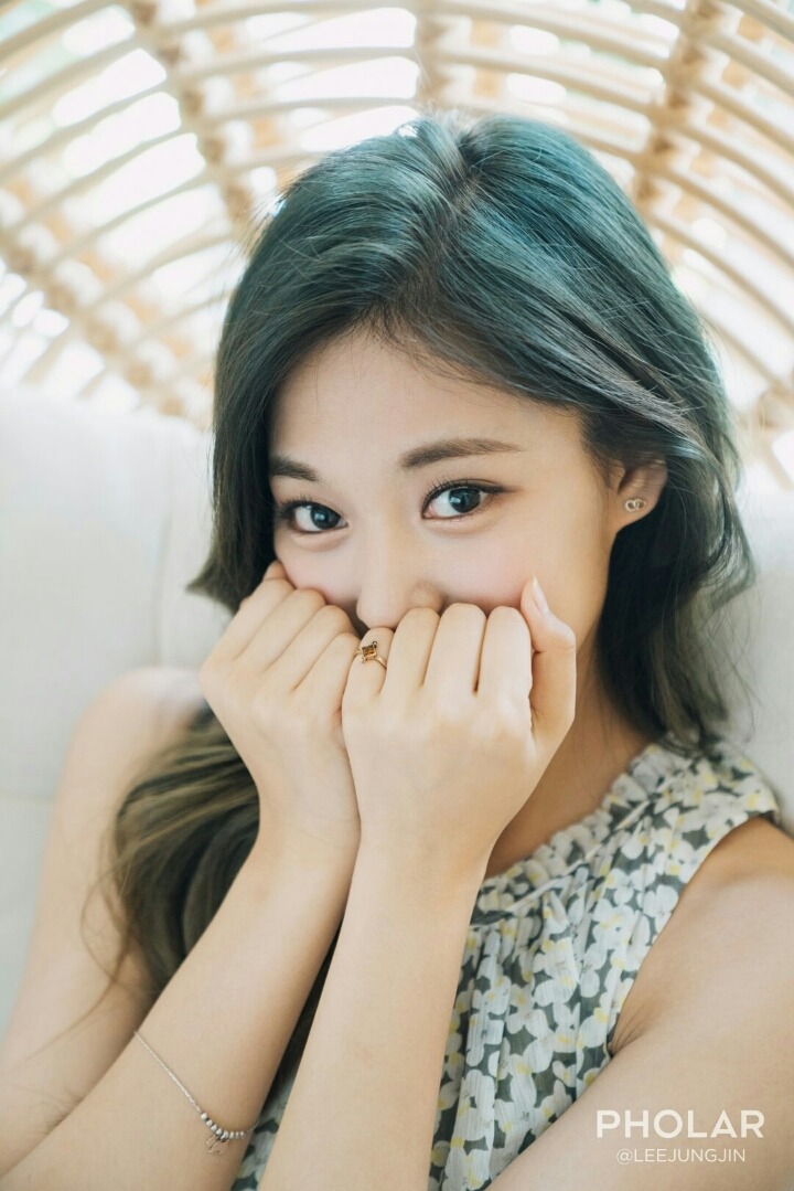 트와이스 쯔위 폴라 모음 | 인스티즈