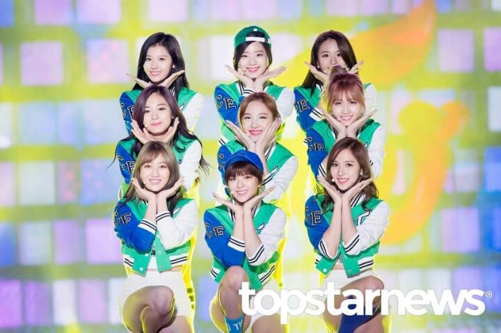 어제자 트와이스 콘서트 | 인스티즈