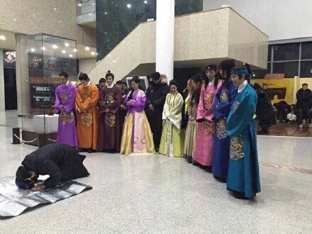 이준기 아이유 주연 보보경심 고사장..jpg | 인스티즈