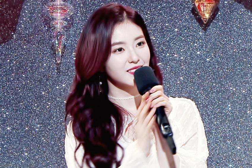 매년 연말 시상식에서 미모 폭발하는 아이린.jpgif | 인스티즈