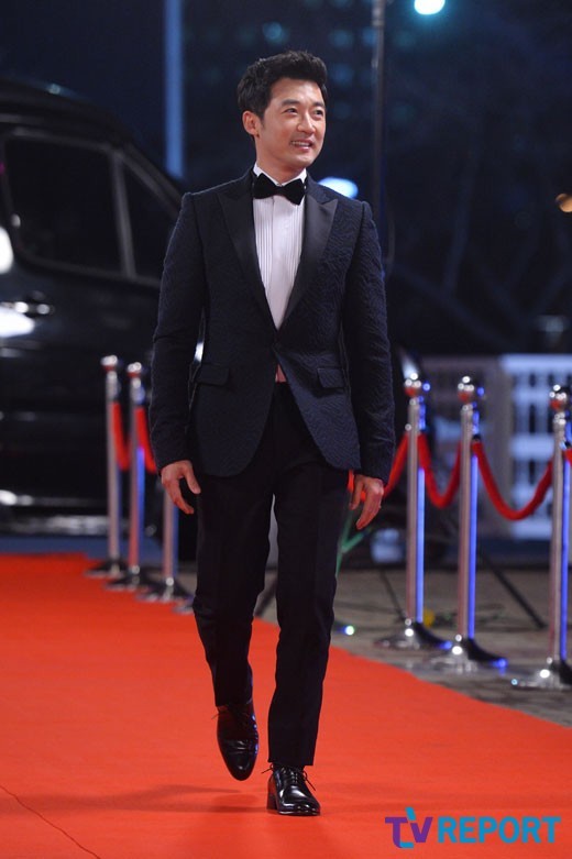 2016 KBS연기대상 레드카펫 안재욱 .jpg | 인스티즈