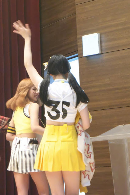 [트와이스] 와 나연이 통수좀 보소 ㄷㄷㄷ | 인스티즈