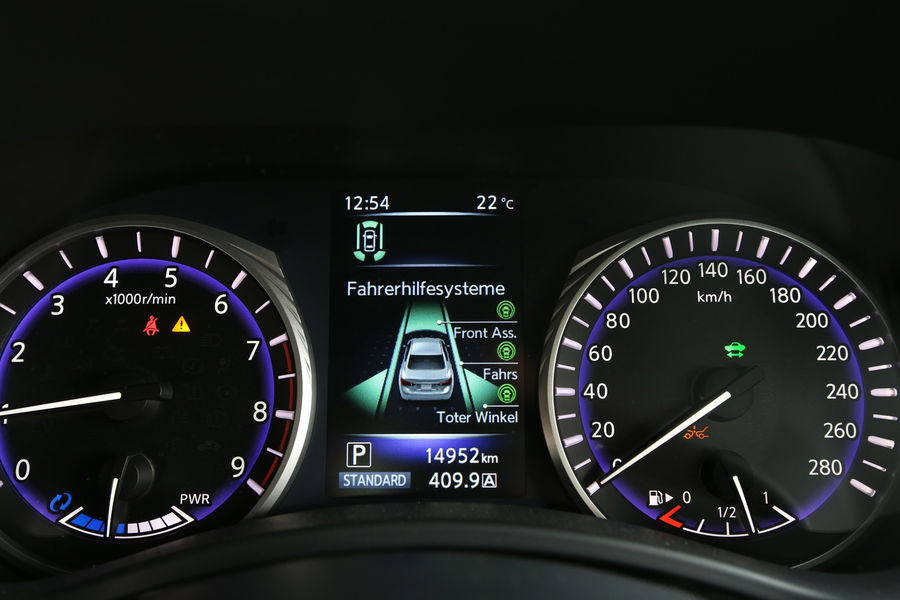 인피니티 Q50 하이브리드 vs 렉서스 GS 450h | 인스티즈