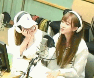 심쿵 스킬 쓰는 이해인 | 인스티즈