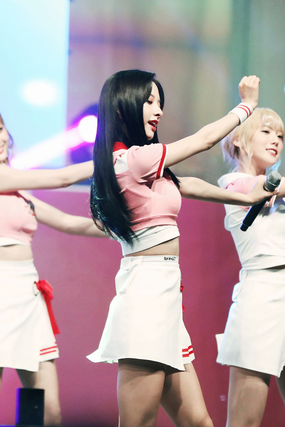짱예로운 우주소녀 보나.jpg | 인스티즈