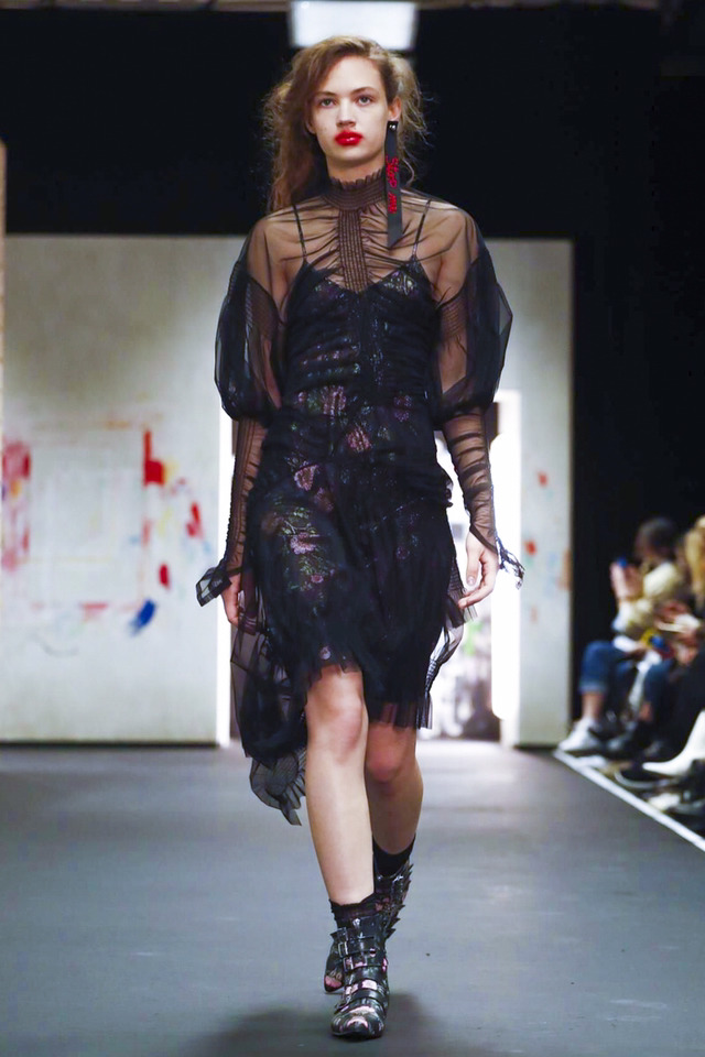 2017 F/W Preen by Thornton Bregazzi 컬렉션 | 인스티즈