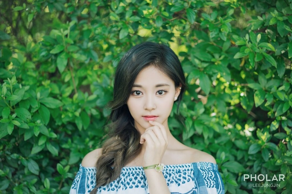 배우 이정진이 찍은 트와이스 쯔위 마지막 날 | 인스티즈