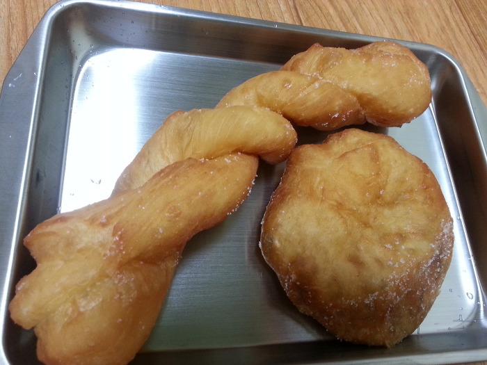 [꽈배기] 시장에서 파는 스타일의 찹쌀꽈배기.jpg | 인스티즈