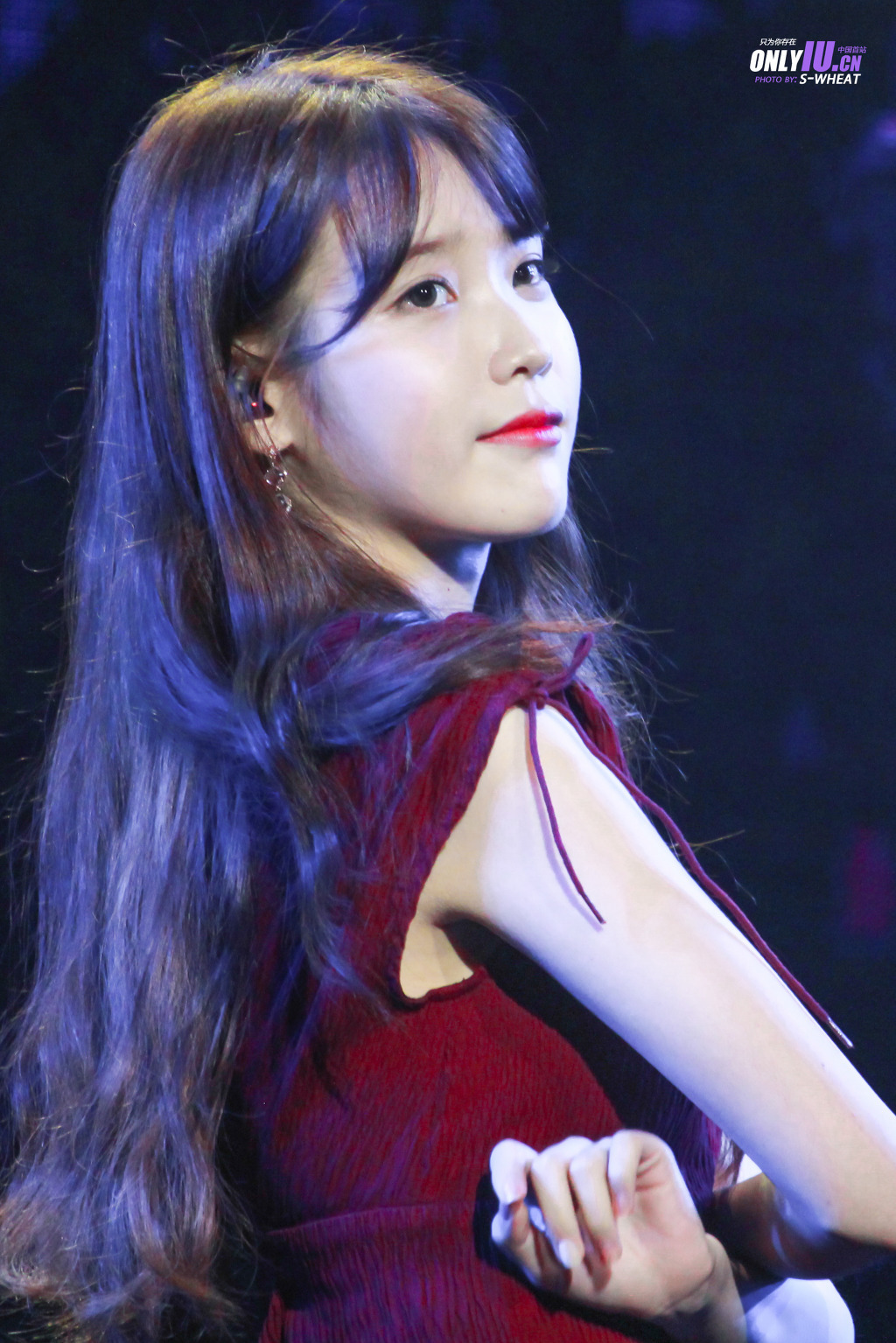 [16.08.27] 중국 팬미팅 아이유.jpg | 인스티즈