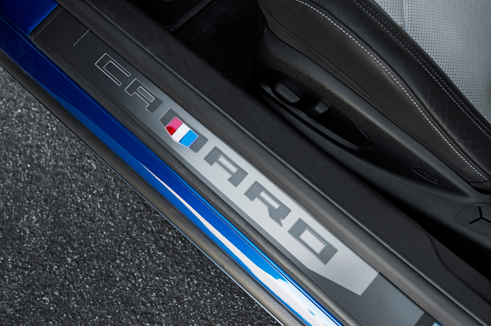 쉐보레 신형 카마로 vs BMW M4 | 인스티즈