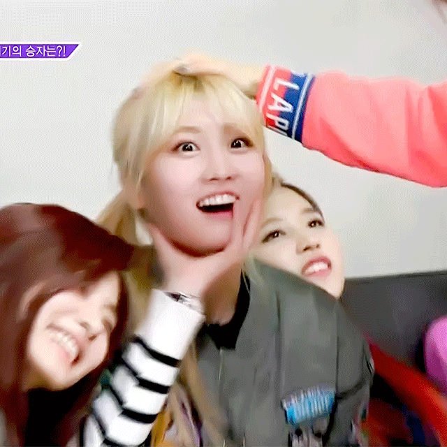 [트와이스] 히라이 모모.gif | 인스티즈