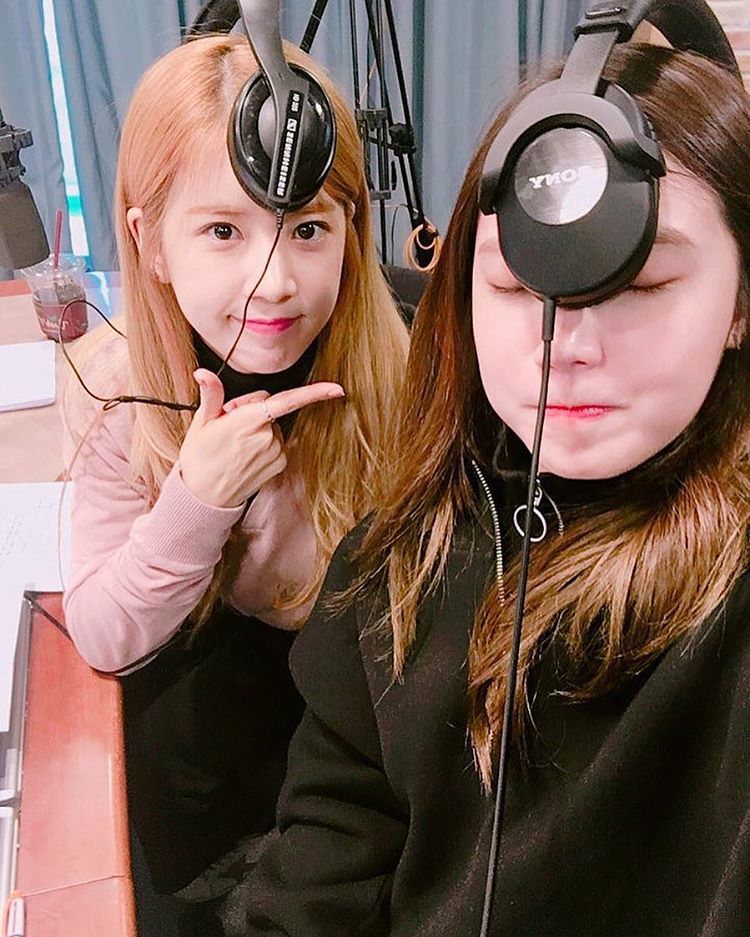 오늘자 에이핑크 박초롱 인스타 (feat. 에이핑크 정은지) | 인스티즈