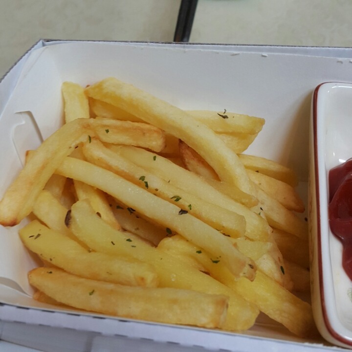 빗소리 들으니 삼겹살 먹고싶어요 | 인스티즈