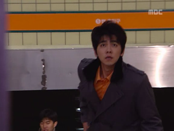 [거침없이하이킥] 준하 게임 캐릭터 죽인 민용이.jpg | 인스티즈