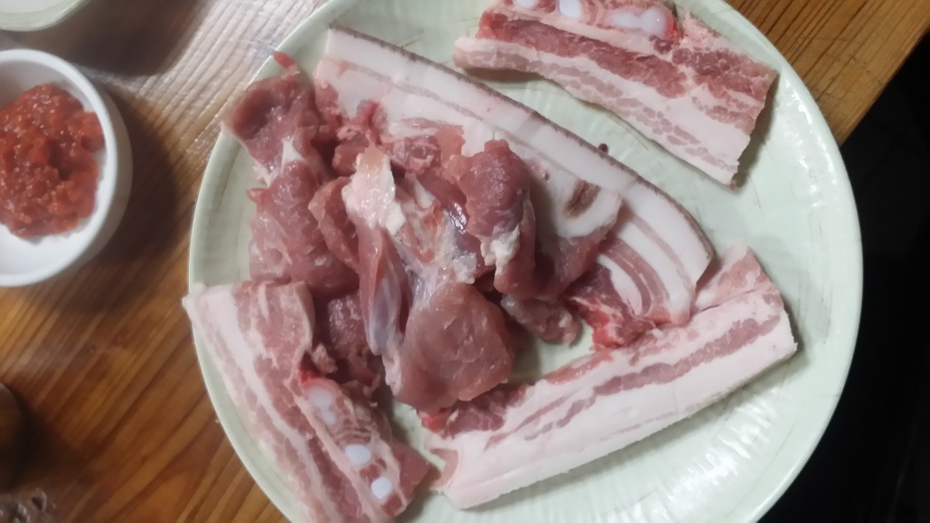 사거리 식당 이미지