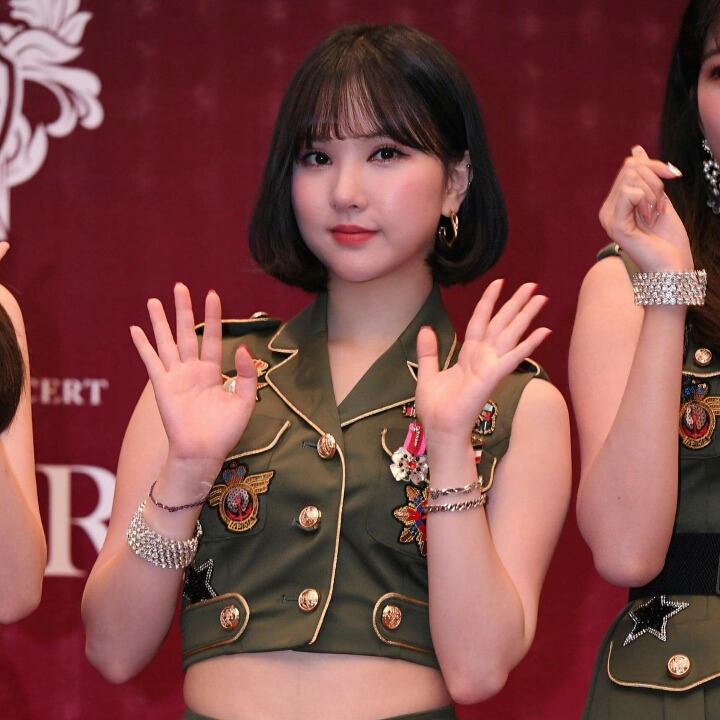 필리핀에서의 공연을 마친 여자친구.twit | 인스티즈