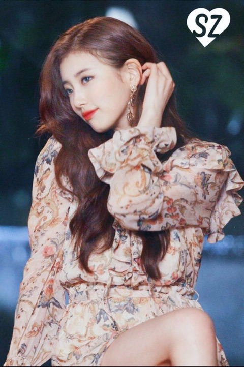 무대에 선지 벌써 반년이 지나버린 여자연예인 | 인스티즈