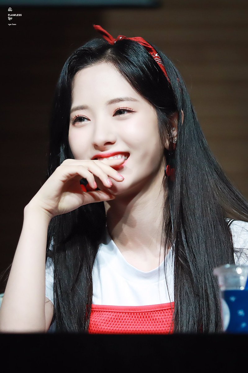 17시즌 우주소녀 보나의 미모.jpg | 인스티즈