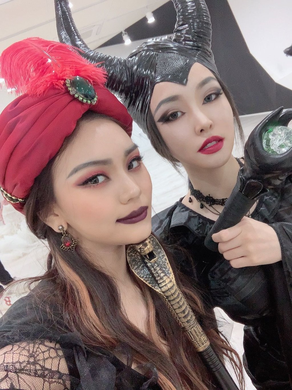 오늘자 마녀컨셉으로 영상팬싸인회한 여자친구.jpg | 인스티즈