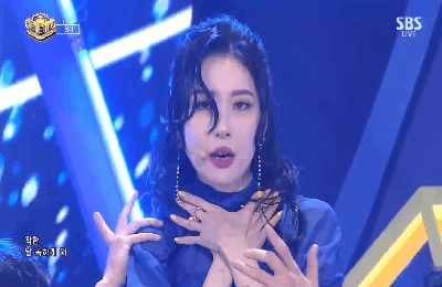 지난주 인기가요 선미 주인공 무대.gif | 인스티즈