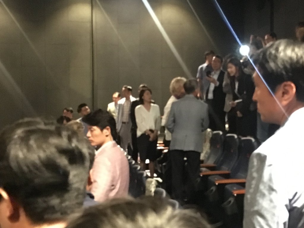 문재인 대통령 용산 cgv 택시운전사 관람 사진 | 인스티즈
