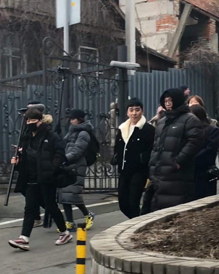 러시아에서 하는 한끼줍쇼 나간 승츠비.jpg | 인스티즈