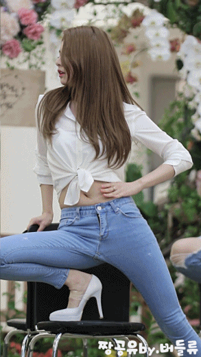 청바지 입은 피에스타 재이 | 인스티즈