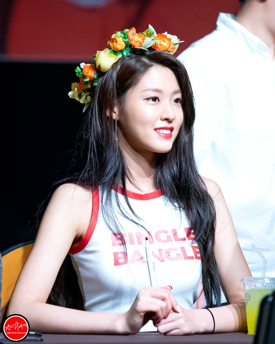 18시즌 설현이 미모.jpgif (100장) | 인스티즈