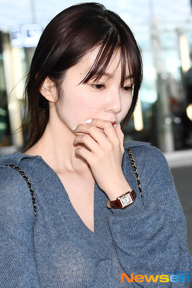 오늘자 아이린 시스루 공항패션 .gif | 인스티즈