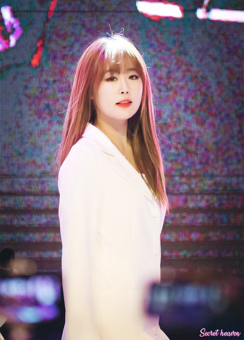 [러블리즈] 휴일이라 그런지 일이 별로 없어서 베이비소울 | 인스티즈