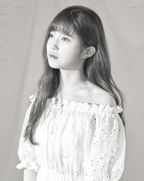 엠카 처음으로 3등을 해서 프로미스 나인 송하영 | 인스티즈