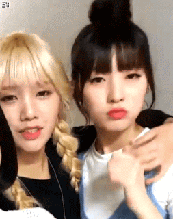 언니들 무는 아린이.gif | 인스티즈