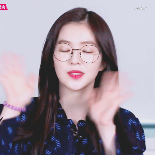 안경을 써도 예쁜 아이린.gif | 인스티즈