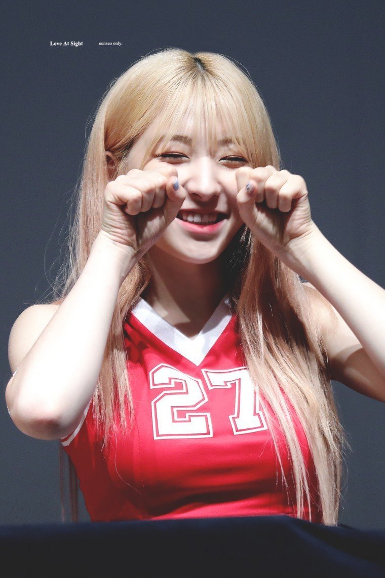 개취 우주소녀 1픽.gif | 인스티즈