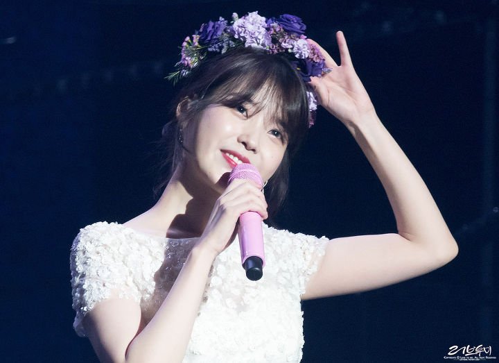 여러분 아이유나 보고 가시죠.jpgif | 인스티즈