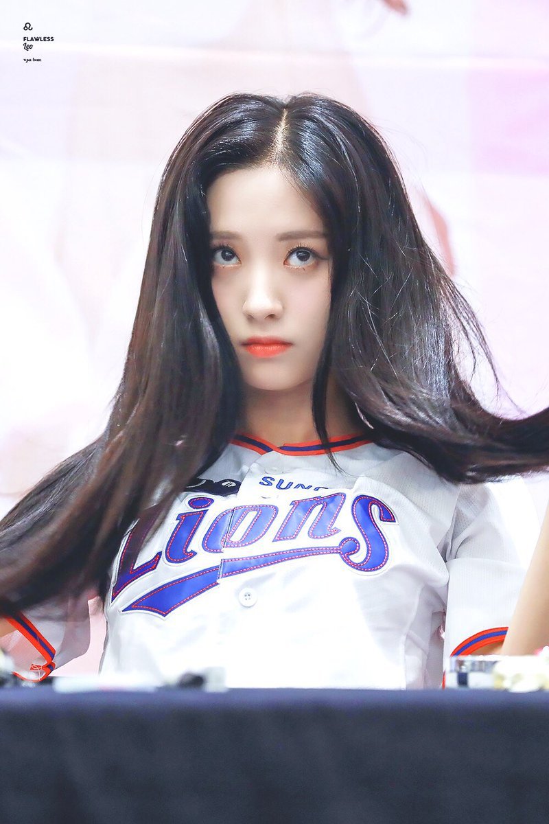 또다른 아이돌 얼굴천재 우주소녀 보나.jpg | 인스티즈