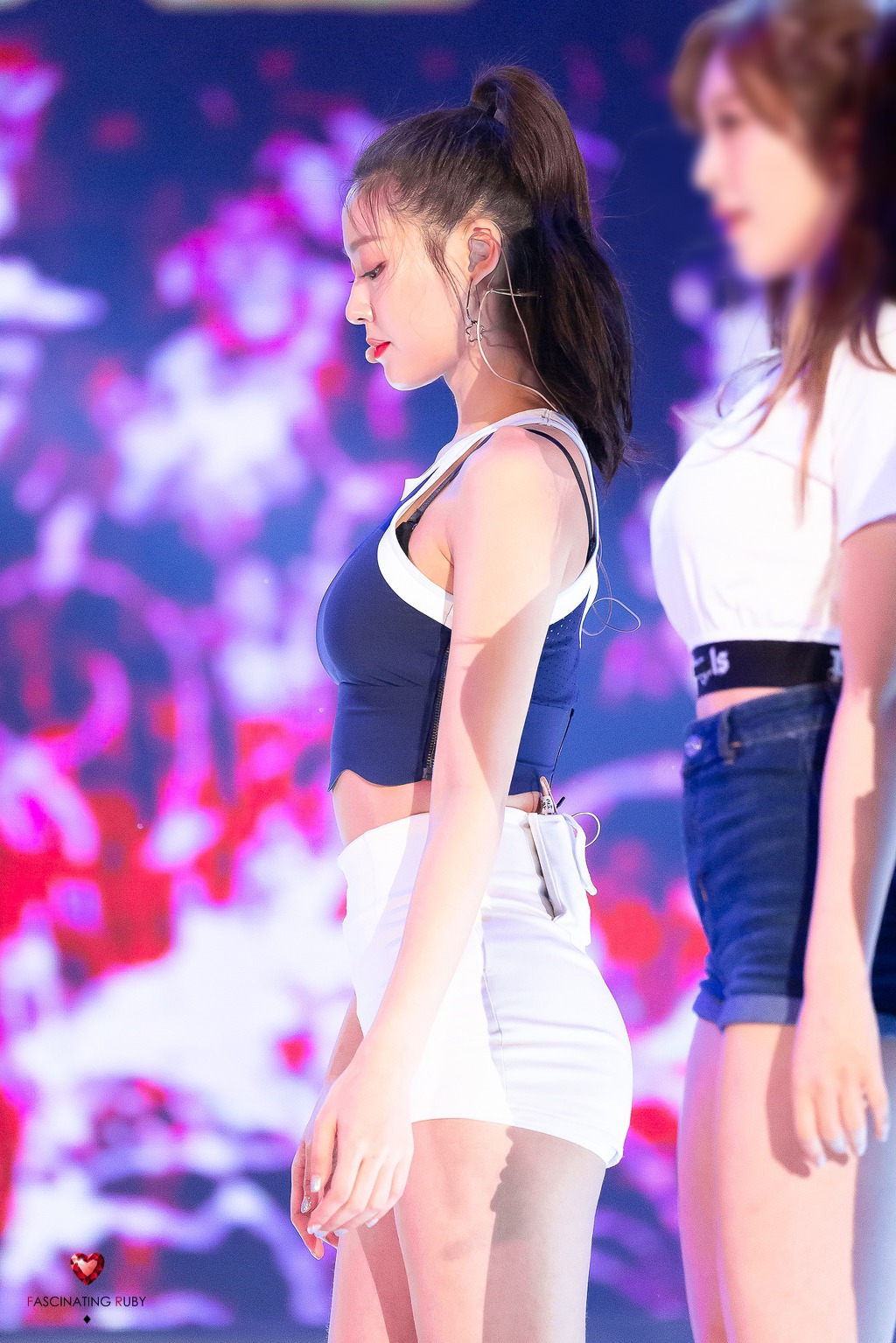 오늘 생일을 맞은 설현이.jpgif | 인스티즈