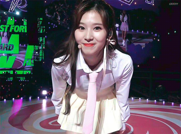 사나는 예쁘다.jpgif | 인스티즈